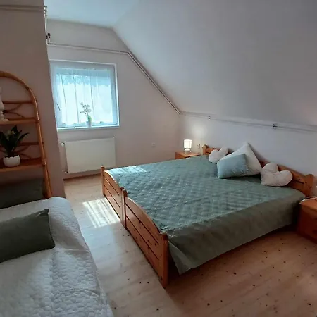 Апартаменты Lent A Parton -