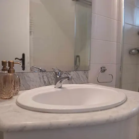 Апартаменты Lent A Parton -